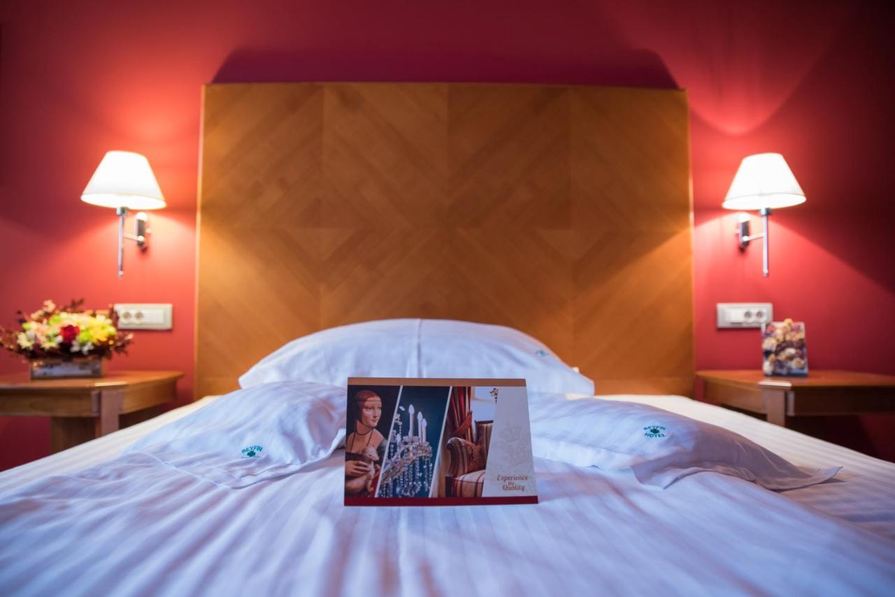 Hotel Beyfin Cluj-Napoca Luaran gambar
