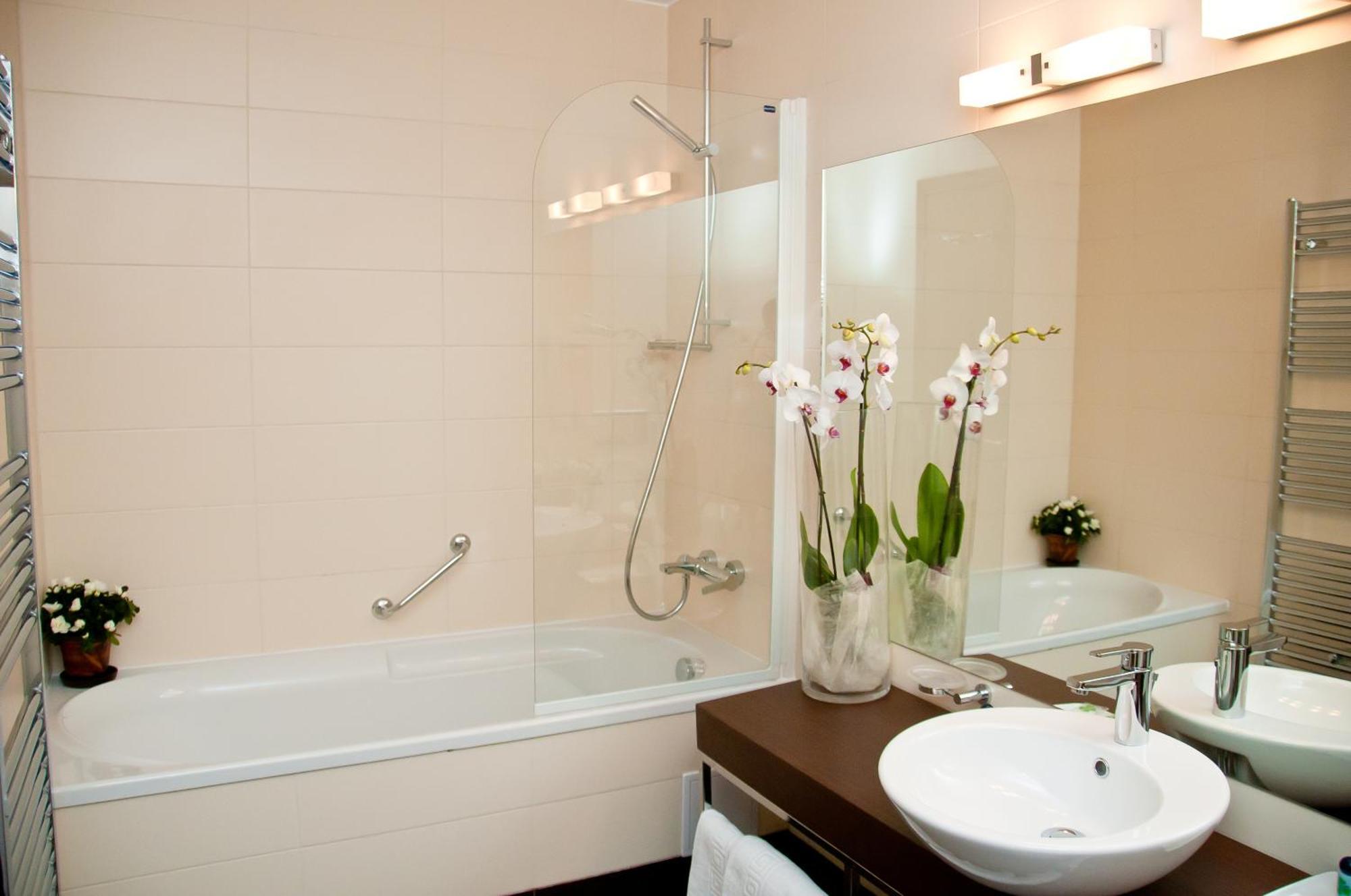 Hotel Beyfin Cluj-Napoca Luaran gambar
